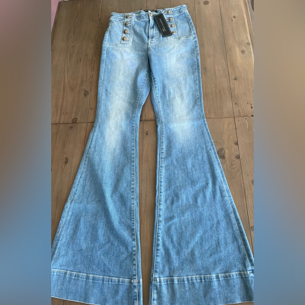 Veronica Beard Sheridan bell bottom Jean with sailor buttons NWT - Picture 7 of 13